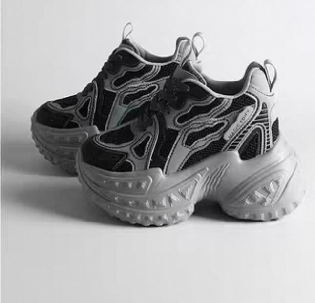 Hidden Heel  Sneakers