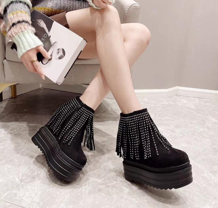 Hidden Heel Suede Bot