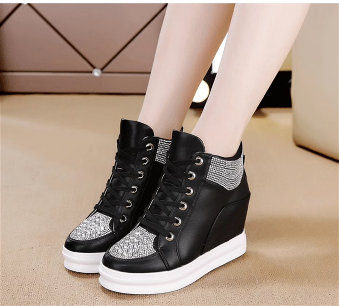 Hidden Heel Taşlı Bot